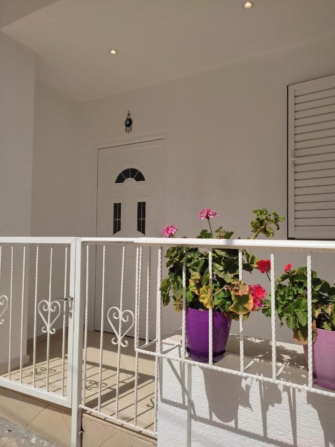 Aila Apartment Sarandë Exterior foto