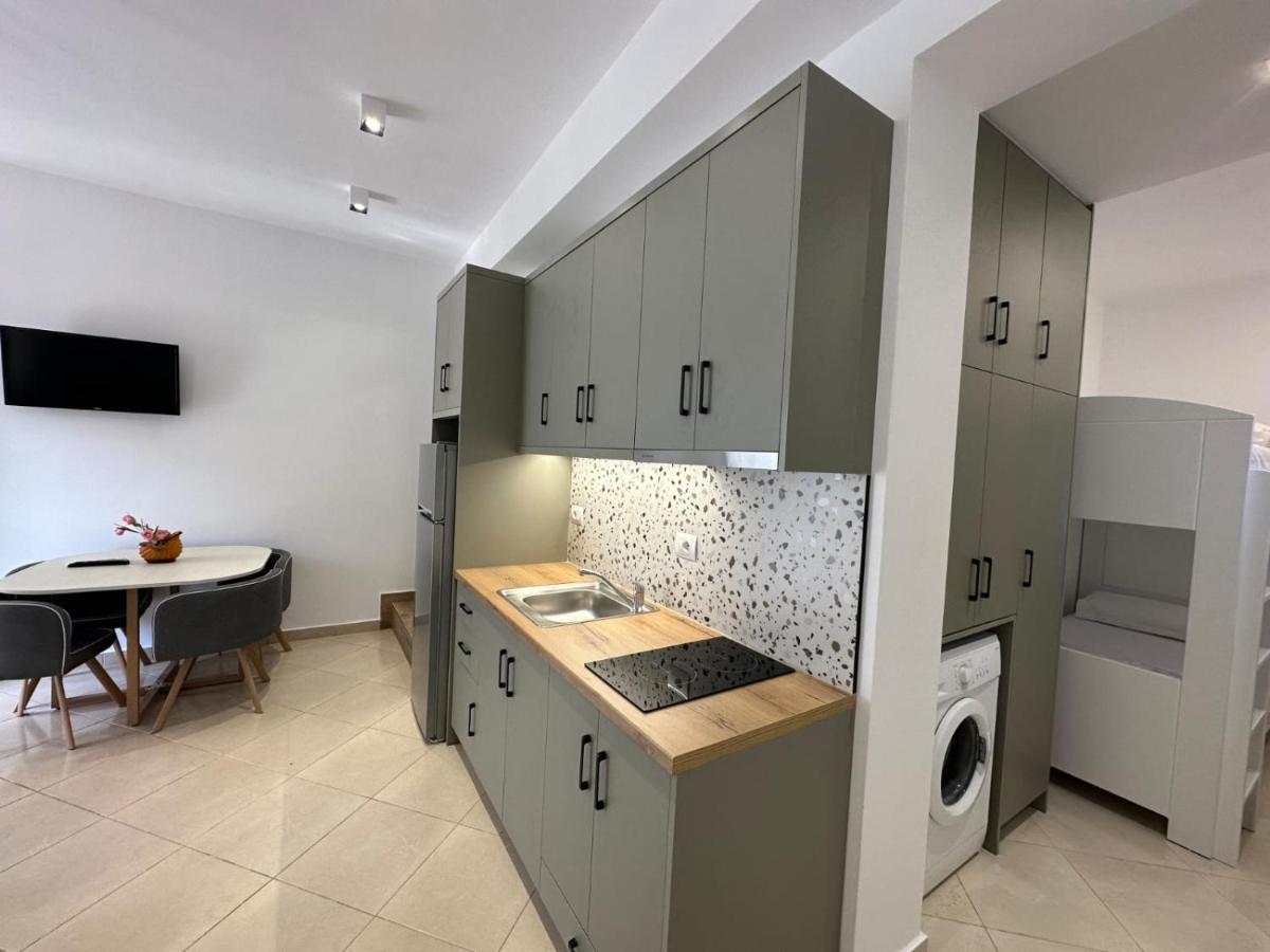 Aila Apartment Sarandë Exterior foto